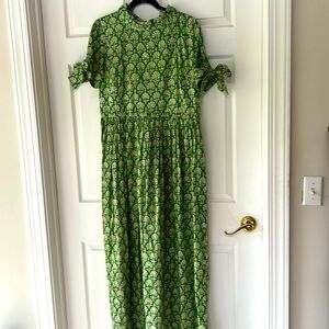 Darling pink and green maxi dress w/ruffle detail and bows on sleeves